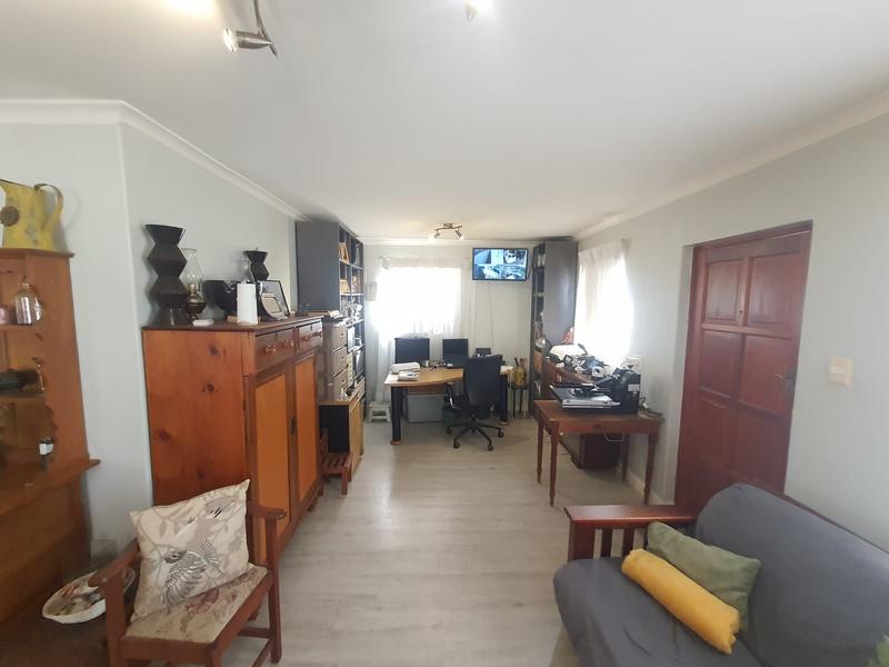 To Let 3 Bedroom Property for Rent in Bonnie Brae Western Cape